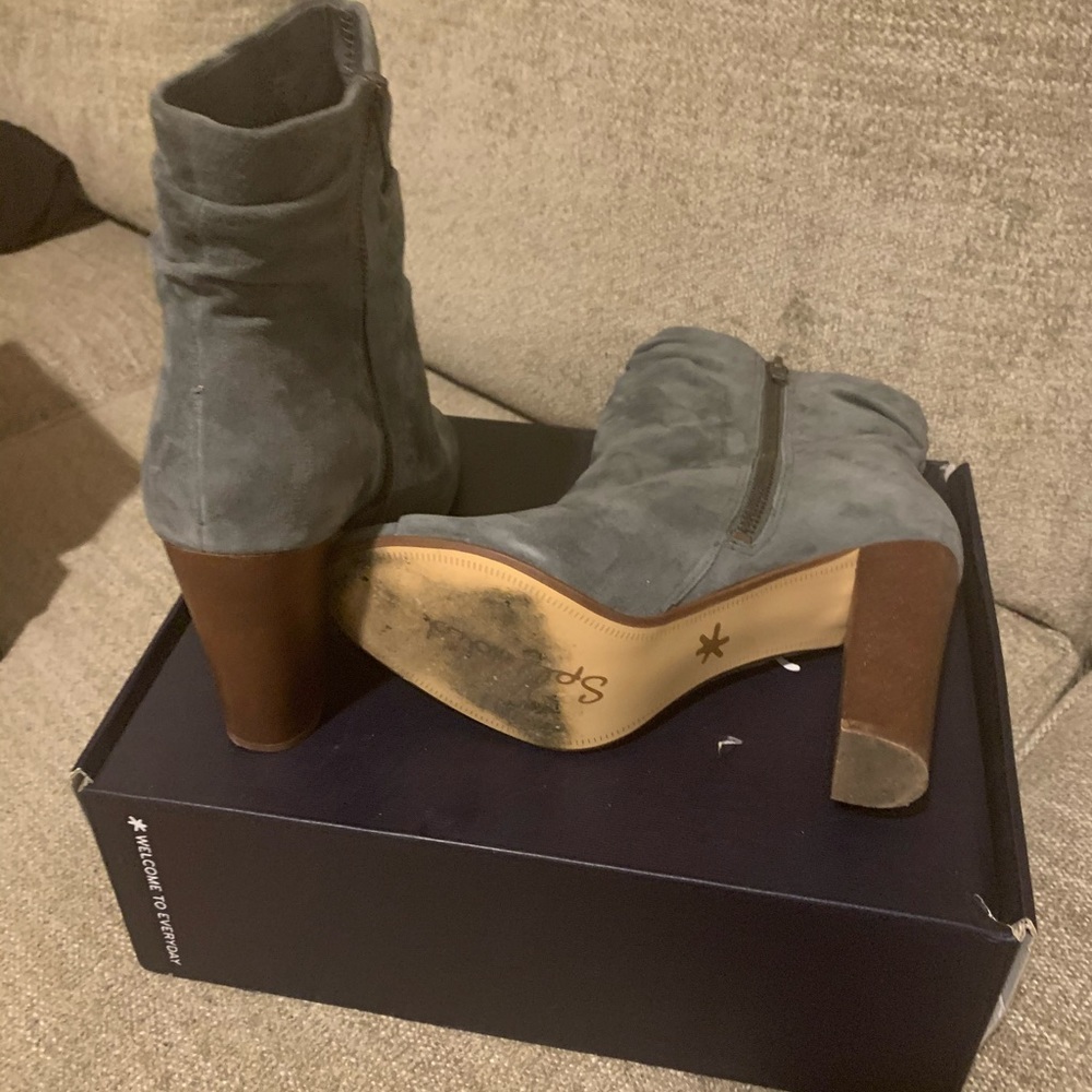 Booties - Picture 4 of 5